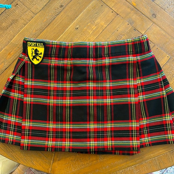EUC - Black Stewart Sport Kilt Mini Kilt size medium - Picture 1 of 5